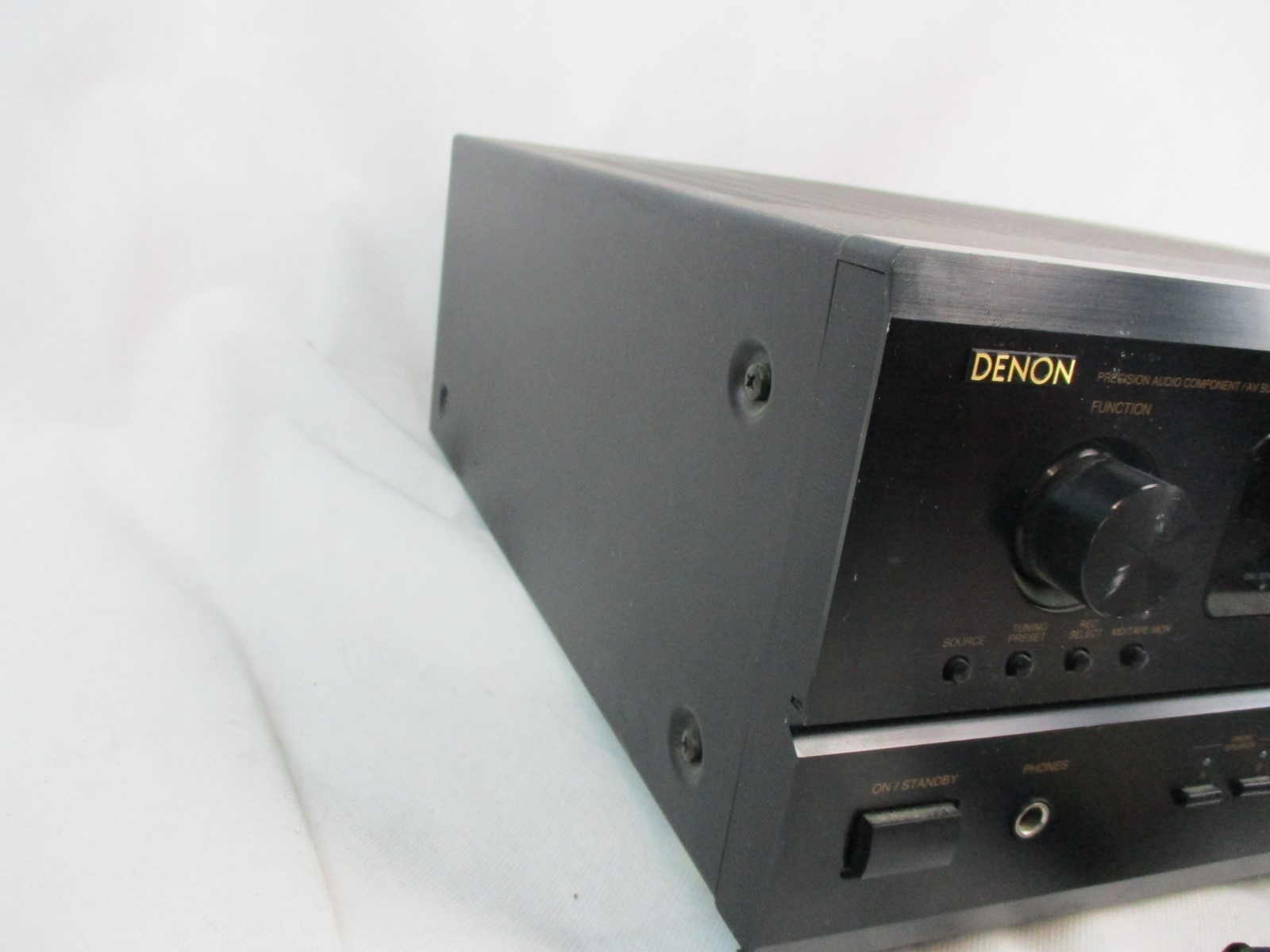 EUC Denon AVR-97  AVR97  AV Reciever with remote bundle