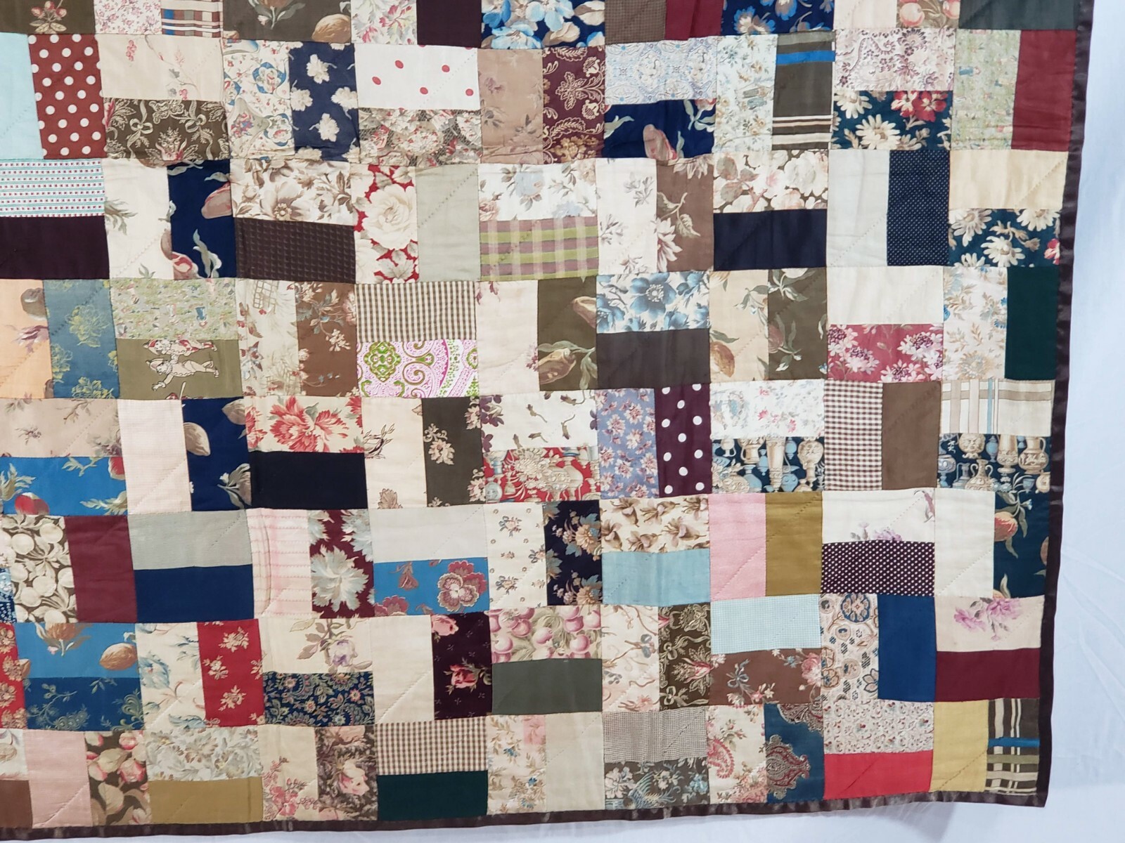 Vintage wall quilt Victorian prints Antique courthouse steps 52