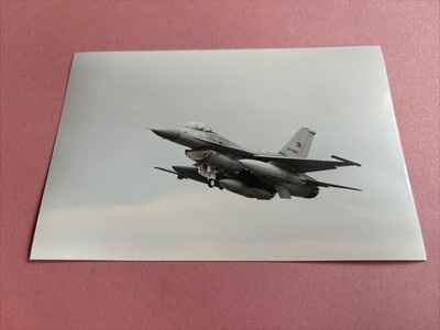 Turkish Air Force General-Dynamics F-16 93-0682 colour photograph