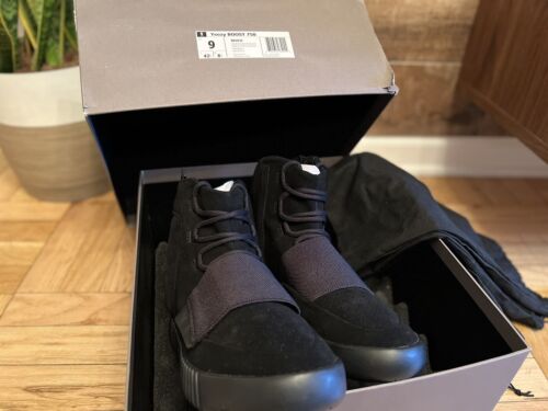 Adidas Yeezy Boost 750 Triple Black - Size 9 DS | eBay Adidas Yeezy Boost 750 Triple Black - Size 9 DS | eBay