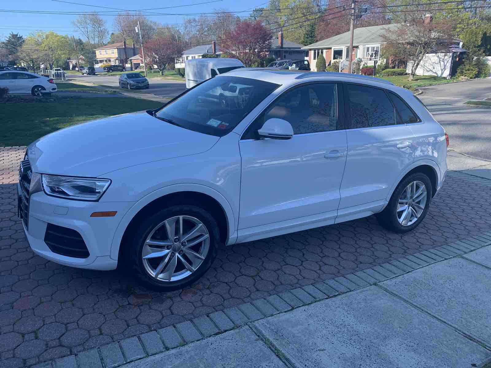 audi q3 miniature model