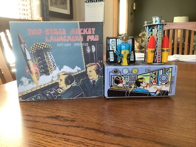 Nomura Two-Stage Rocket Launching Pad/Battery Operated/Working