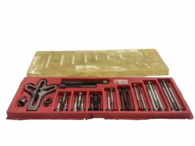 MAC Tools USA STP100 Bolt Grip Puller Set 