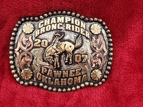 BRONC RIDING PRO RODEO CHAMPION TROPHY BUCKLE☆PAWNEE