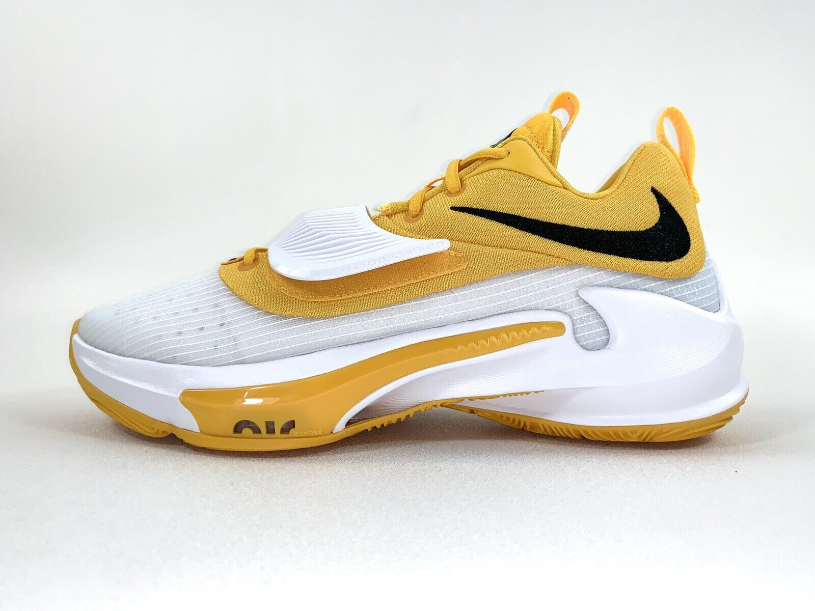 Мужские кроссовки Nike Zoom Freak 3 ТБ Promo White University Gold DM7378-702 размер 12 Мужские Giannis