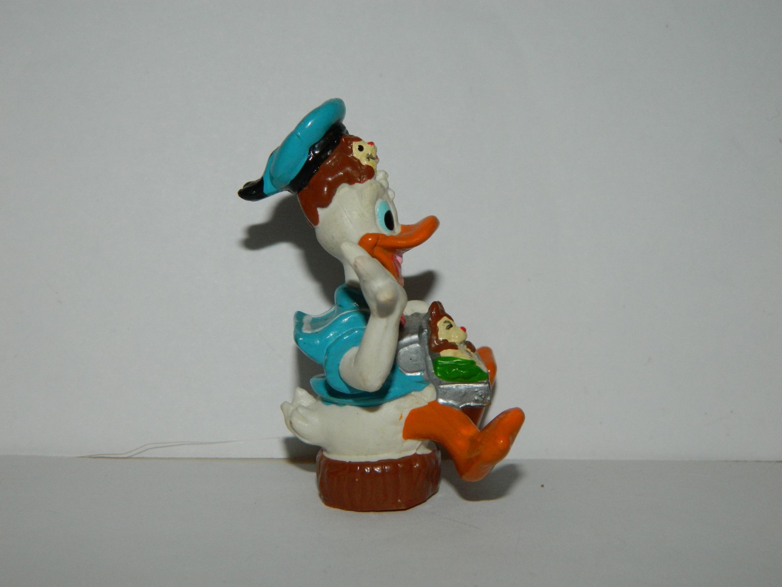 Applause Disney Donald Duck Chipmunk Chip Dale Treasure Chest PVC Toy Figure