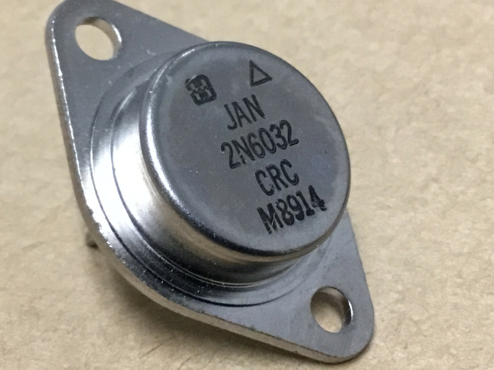 1 PC) HARRIS JAN2N6032 Bipolar Junction Transistor NPN Type