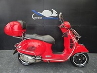PIAGGIO VESPA GTS 125 IE PROJECT SCOOTER HPI CLEAR 1 OWNER