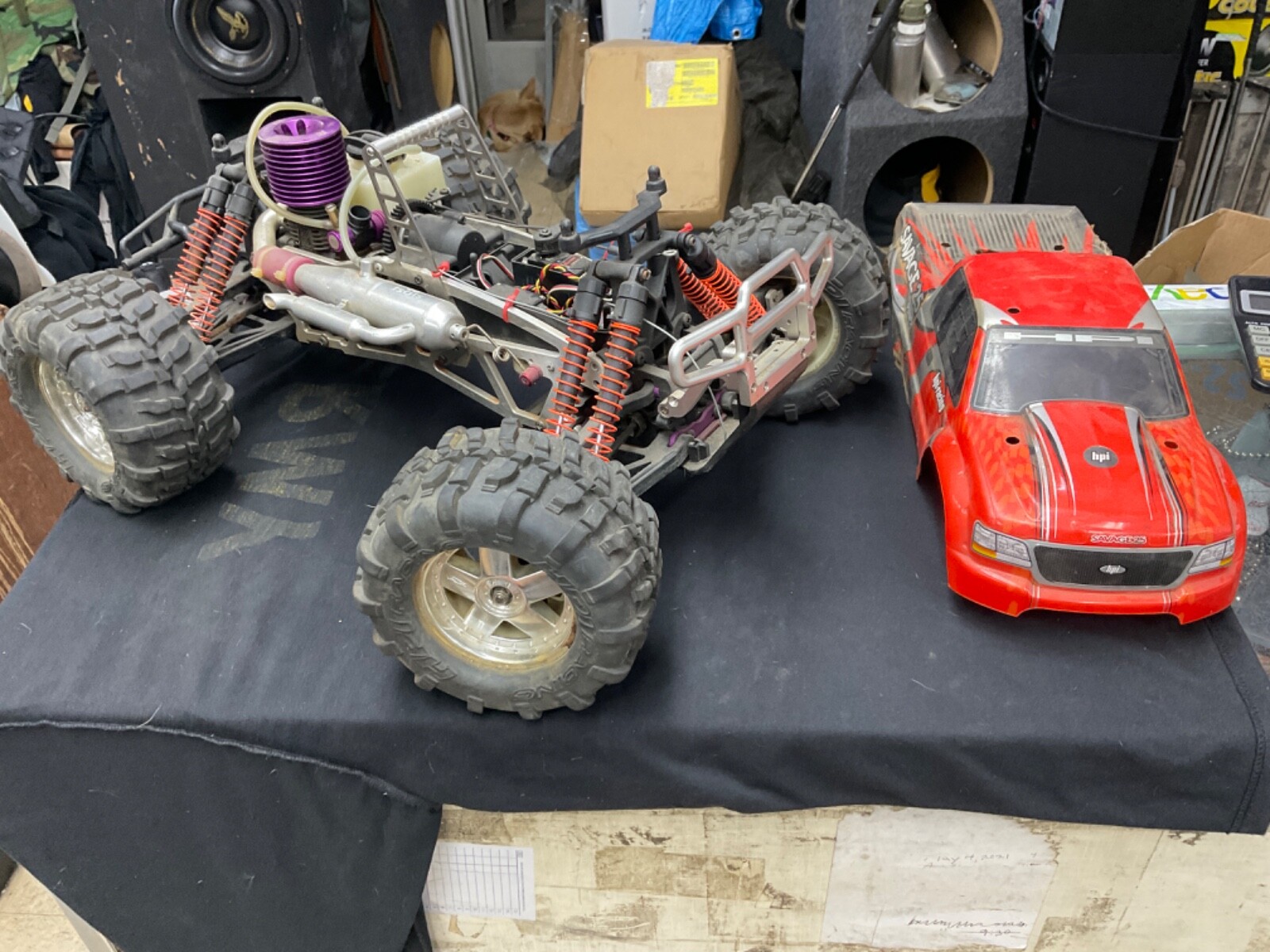 激レア、未使用、hpi サベージ25エンジンラジコン
