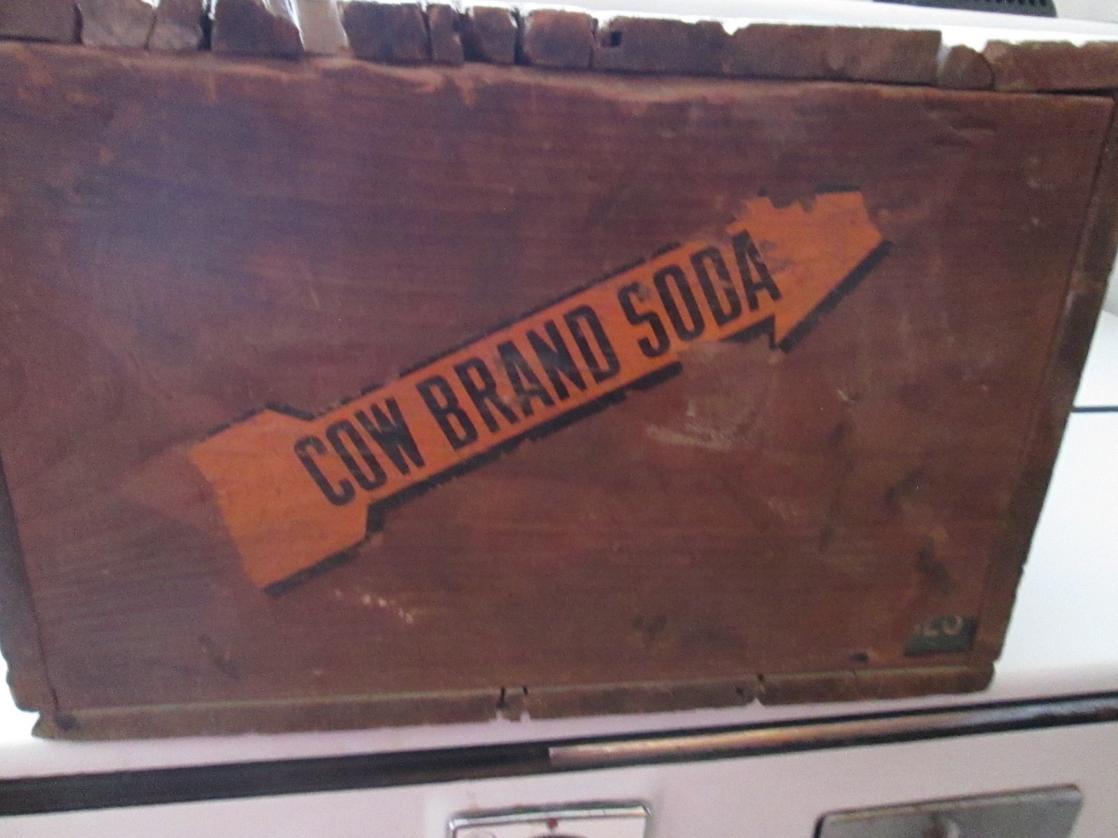 Antique Wooden Box Crate Cow Brand Soda Wood w/ Lid