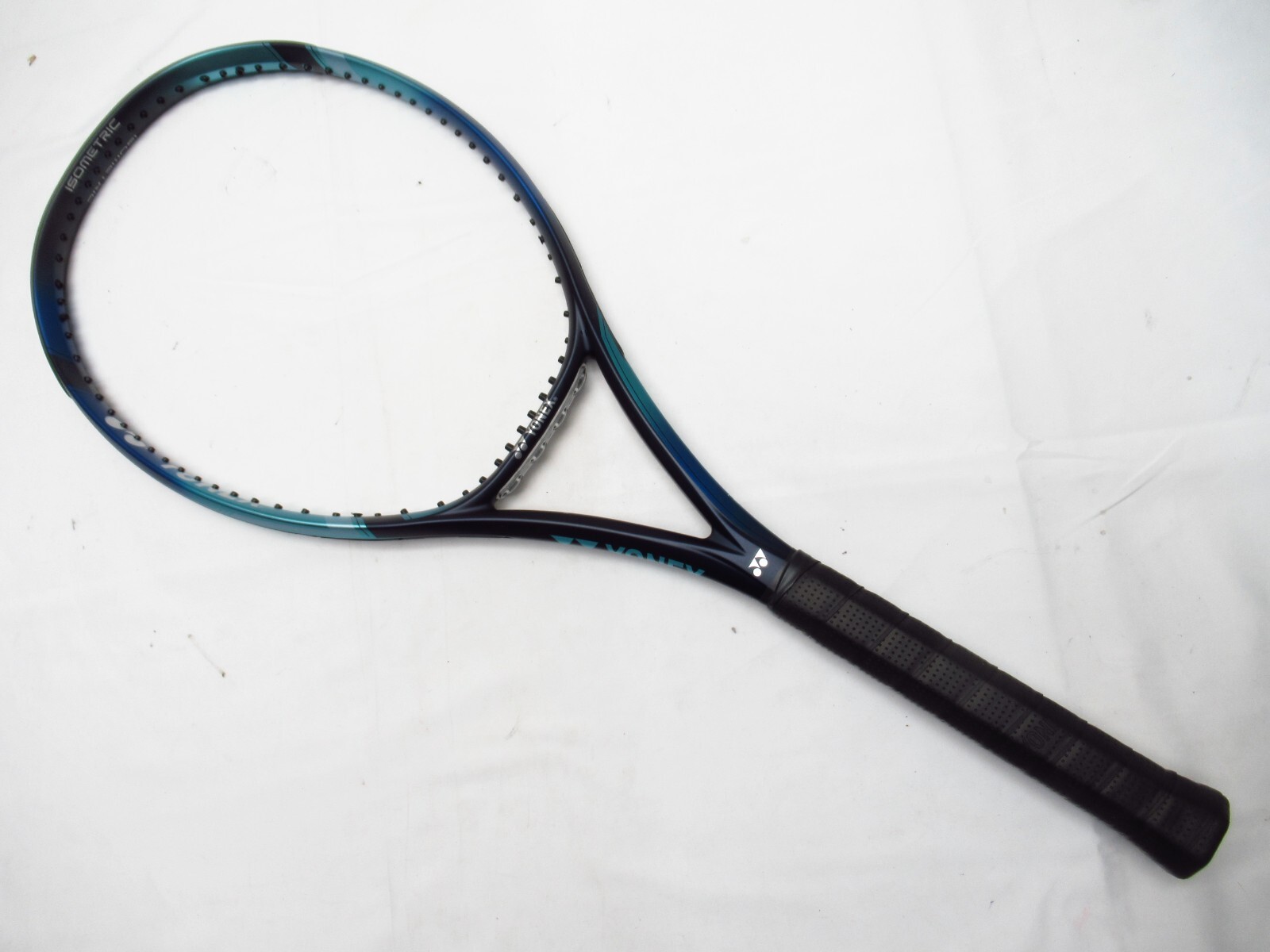 EZONE 98 G2 (送料込み) ヒロ］YONEX ezone98 2022 2本 Yonex EZONE 98 (305G) 2022