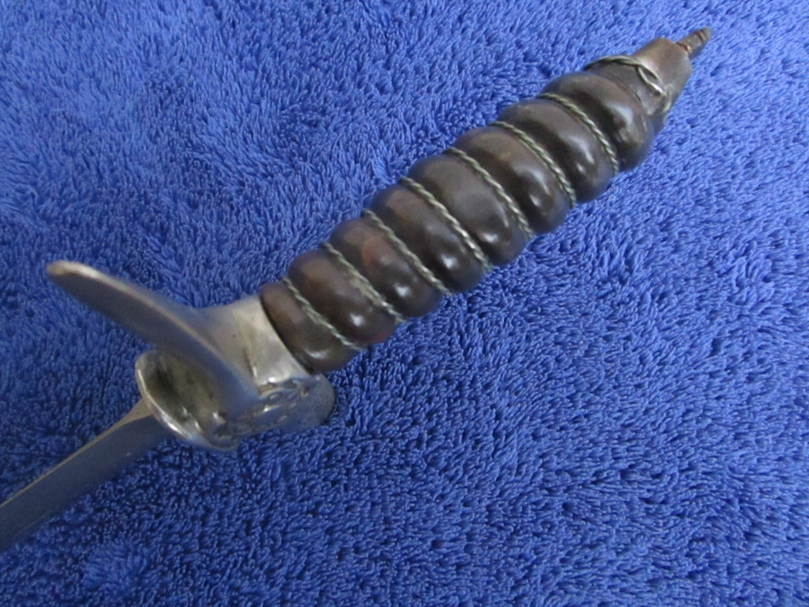 RARE ORIGINAL WW2 YUGOSLAVIAN M1937 AIR FORCE DAGGER KNIFE AND SCABBARD