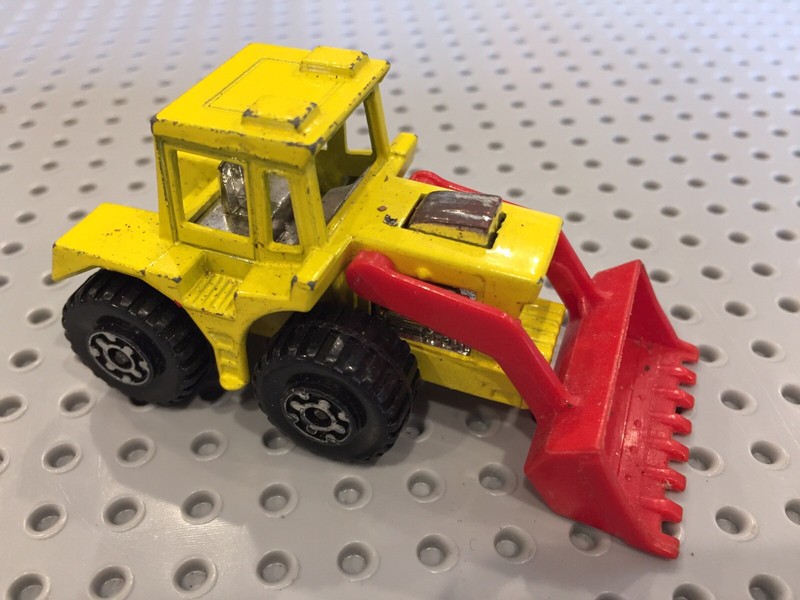 29 TRACTOR SHOVEL REPRO BOX MATCHBOX SUPERFAST n