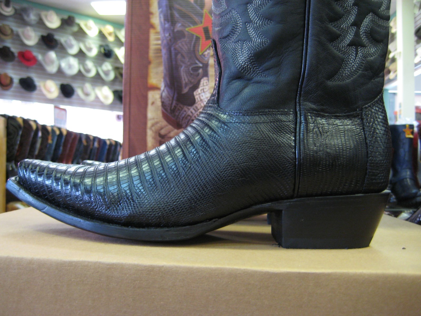 Pre-owned Los Altos Boots Los Altos Black Snip Toe Genuine Lizard Teju Western Cowboy Boot (ee) 94e0705