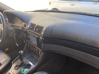 image 18 of interior