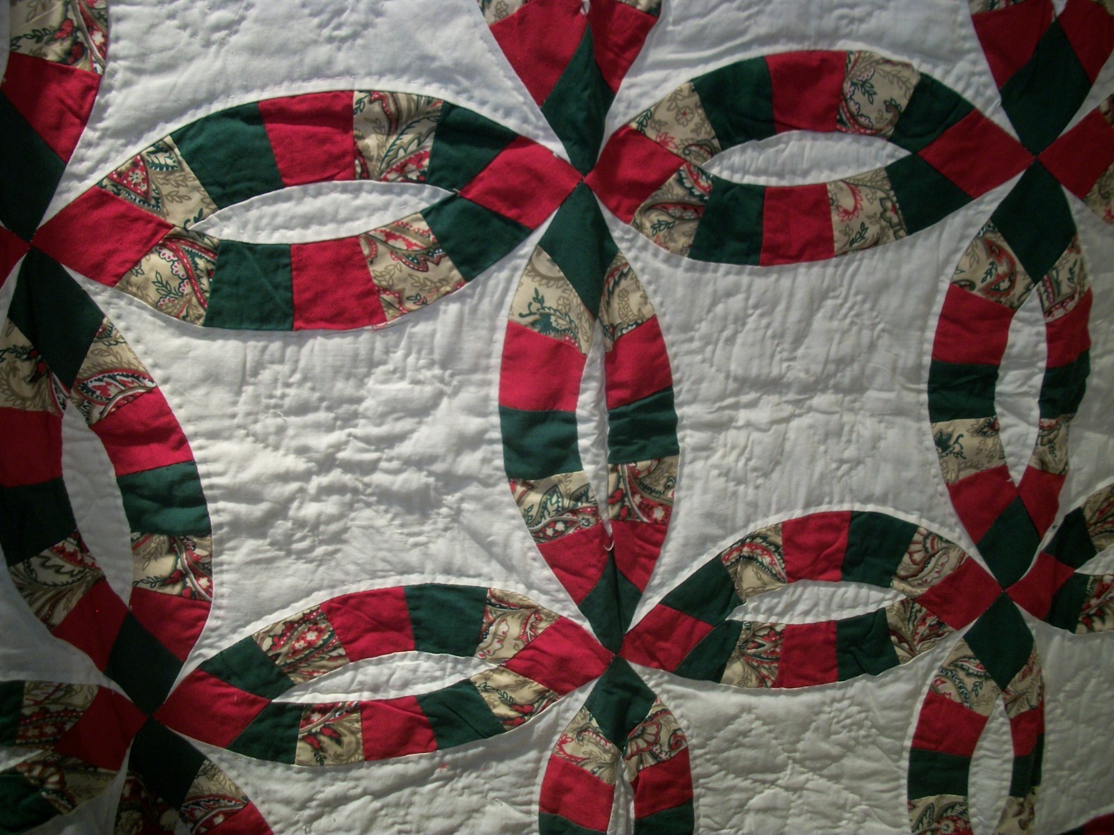 Double Wedding Ring Christmas Quilt Throw Wall Hanging 58x48 American Pacific