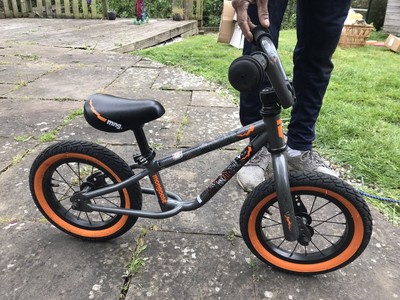 mongoose r12 balance bike