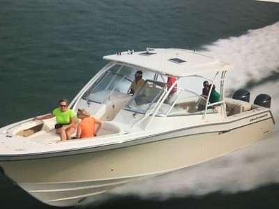 Grady White335 Twin 350 4 Stroke Yamahas. like Pursuit Boston WHITE fishing