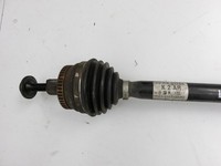 Audi A4 8E 04-08 2,0 96KW Antriebswelle Gelenkwelle Rechts Vorne Audi A4 8E 04-08 12.09.2005 8E0407272AR gebraucht Vorschau 4