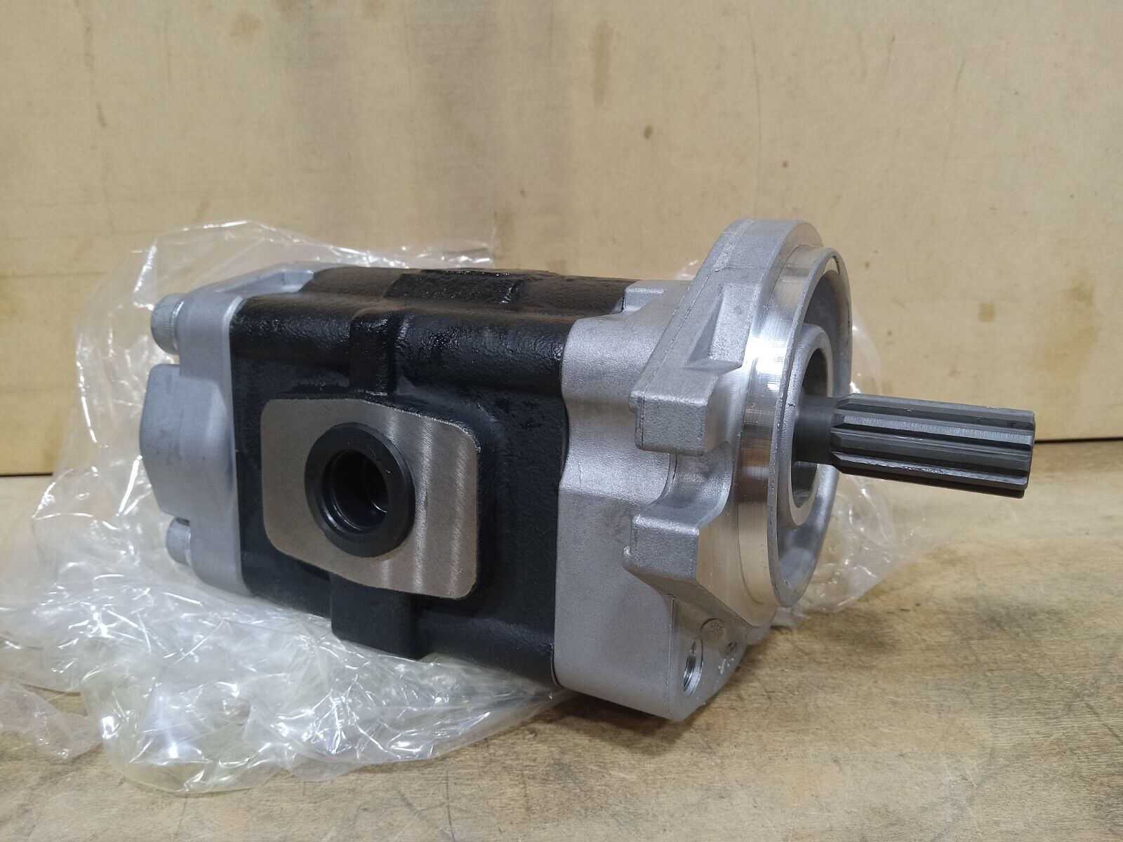Shimadzu hydraulic pump 0512-0619 DSG1A32L671 14089-01 11 Shimadzu hydraulic pump 0512-0619 DSG1A32L671 14089-01 11