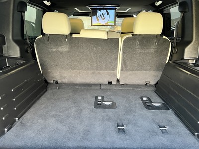 image 8 of interior