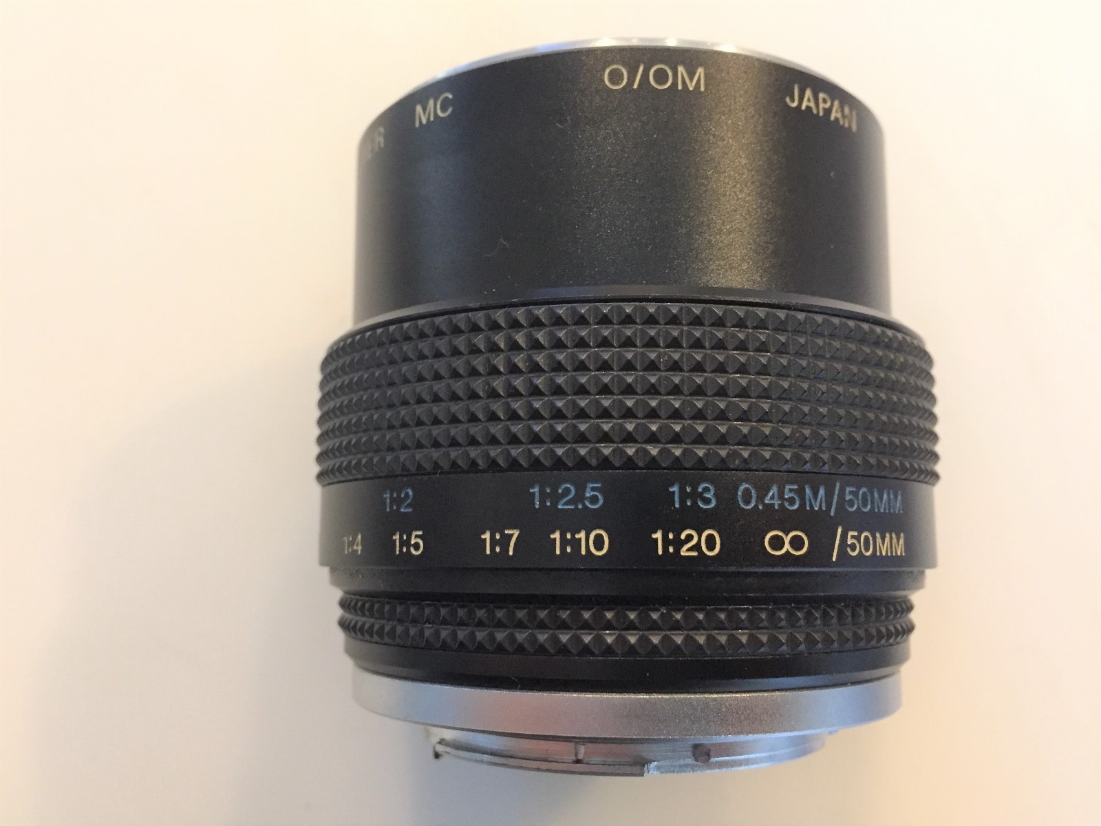 VIVITAR 2X MACRO FOCUSING TELECONVERTER MC FOR OLYMPUS O/OM WITH CASE & MANUAL
