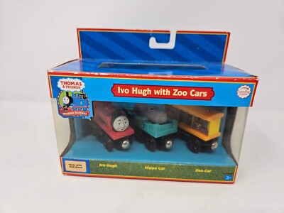 NEW Thomas & Friends Wooden Railway Ivo Hugh with Zoo Cars 2006 LC99169
