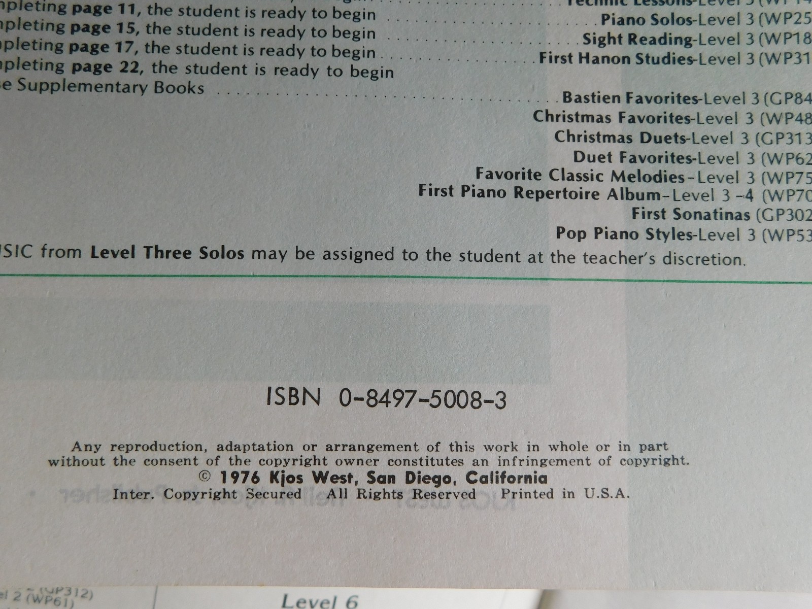 Theory Lessons: Level 3: The Bastien Piano Library - 1976 instruction PB