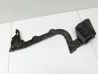 Ford Focus III 14-18 Kombi Halter Träger Aufnahme Führung für Stoßstange Rechts Hinten Ford Focus III 14-18... Vorschau 2