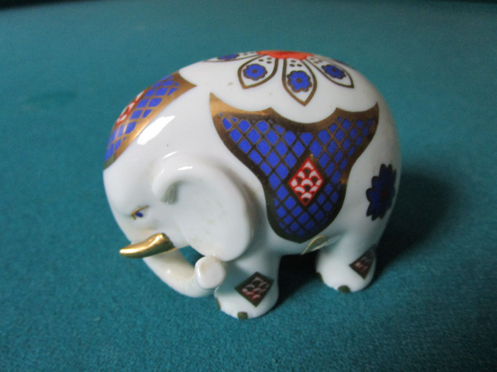 Porcelain Elephant Blue Gilt PG HANDMADE IN Malaysia 2.5