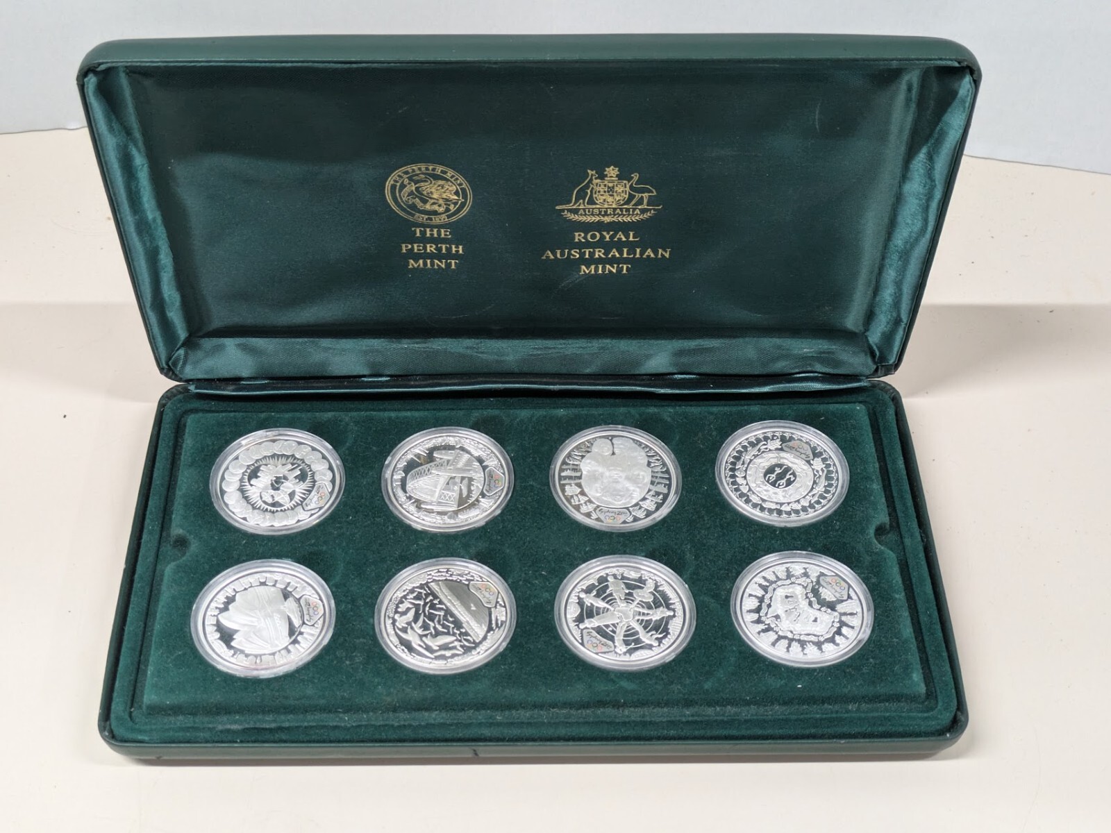 Australia 2000 Sydney Olympics Set of 8 silver (1oz) $5