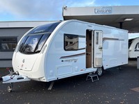 16 SWIFT FREESTYLE SB, SPECIAL EDITION TRANSVERSE ISLAND FIXED BED, MOTOR MOVER.