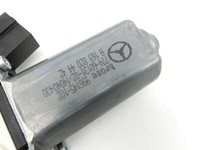 Mercedes W169 A150 08-12 5T Fensterhebermotor Rechts Vorne Mercedes W169 A150 08-12 03.05.2010 A1698204442... Vorschau 5