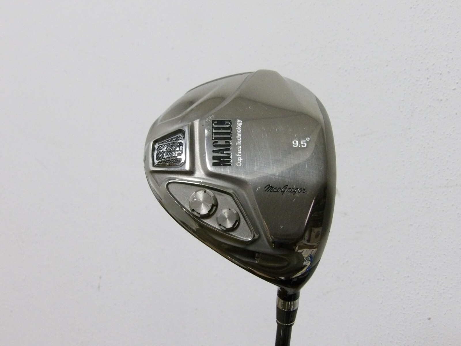 Mactec NVG 2 Sand Wedge Stiff Graphite Shaft Iomic Grip Mactec NVG 2 Sand Wedge Stiff Graphite Shaft Iomic Grip