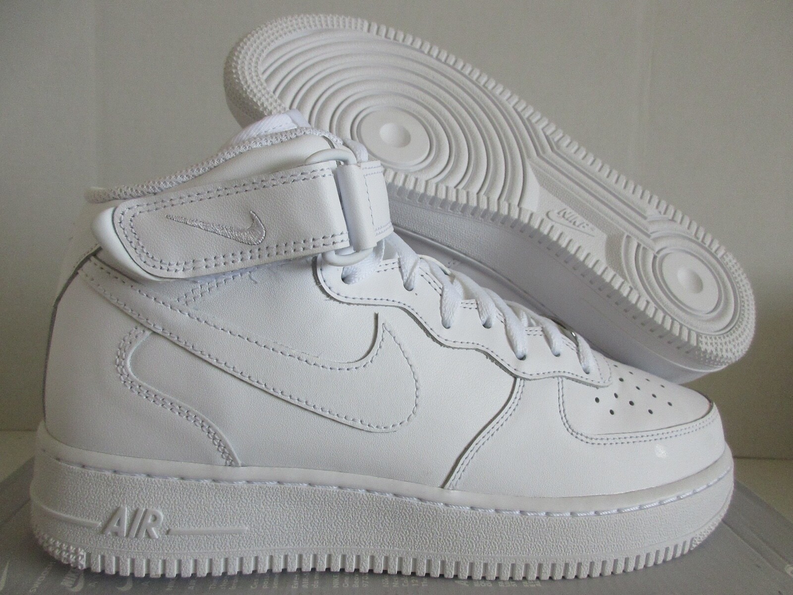 NIKE AIR FORCE 1 MID '07 WHITE-WHITE 