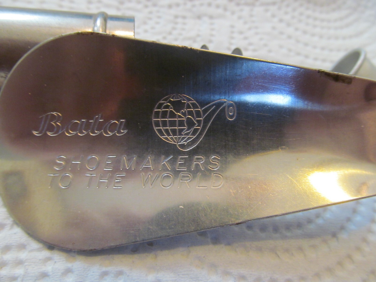 VINTAGE SHOE BUTTON HOOK SEWING KIT SHOEHORN 5 ITEMS