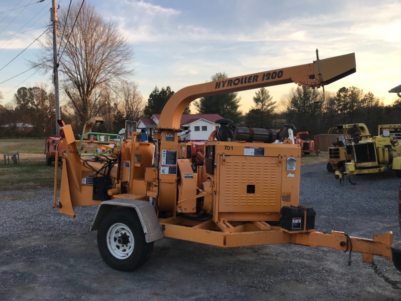 2005 woodchuck hyroller 1200 brush chipper cat diesel 85hp CLEAN!!