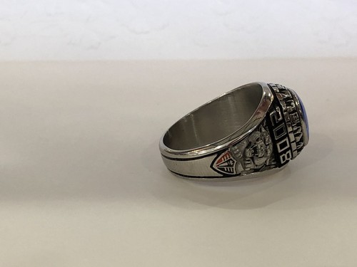 2008 Mens Class Ring With Blue Crucifix Intaglio Center Stone Size 10.75