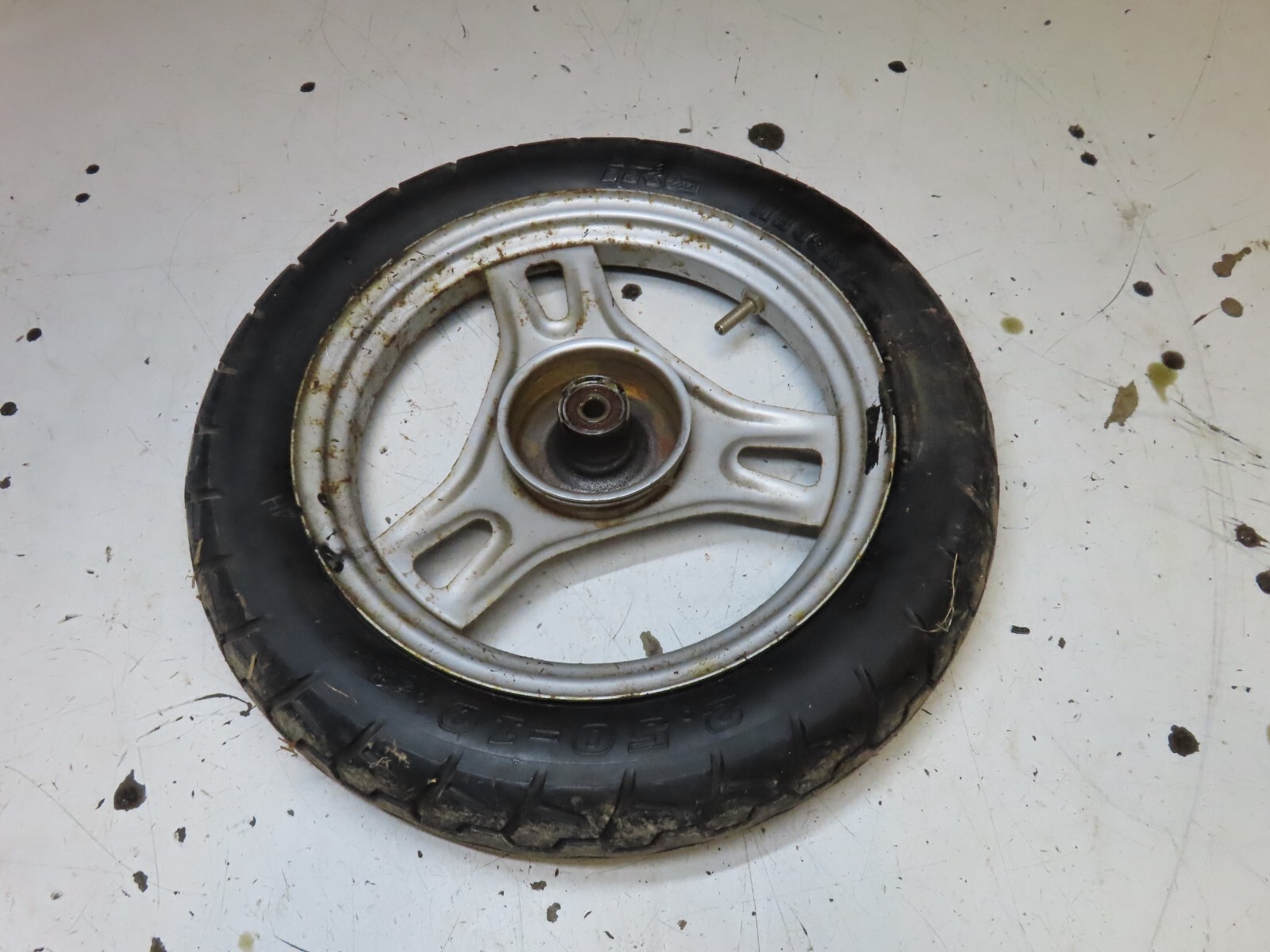 趣味 fly wheels 80-92 Sun Ringle Mulefut 80SL V2 26-inch 9x135 QR FRONT 12x197 TA