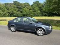 2001 Volkswagen Bora 2.3 V5 4dr Tip Auto [170bhp] SALOON Petrol Automatic