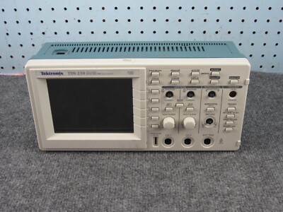 Tektronix TDS210 Two Channel Digital Real-Time Oscilloscope *Parts Only*
