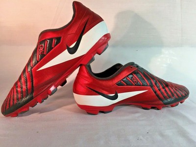 t90 soccer boots