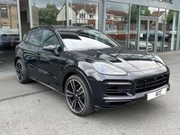 Porsche Cayenne 3.0 V6 E-Hybrid 17.9kWh Platinum Edition TiptronicS 4WD Euro 6 (