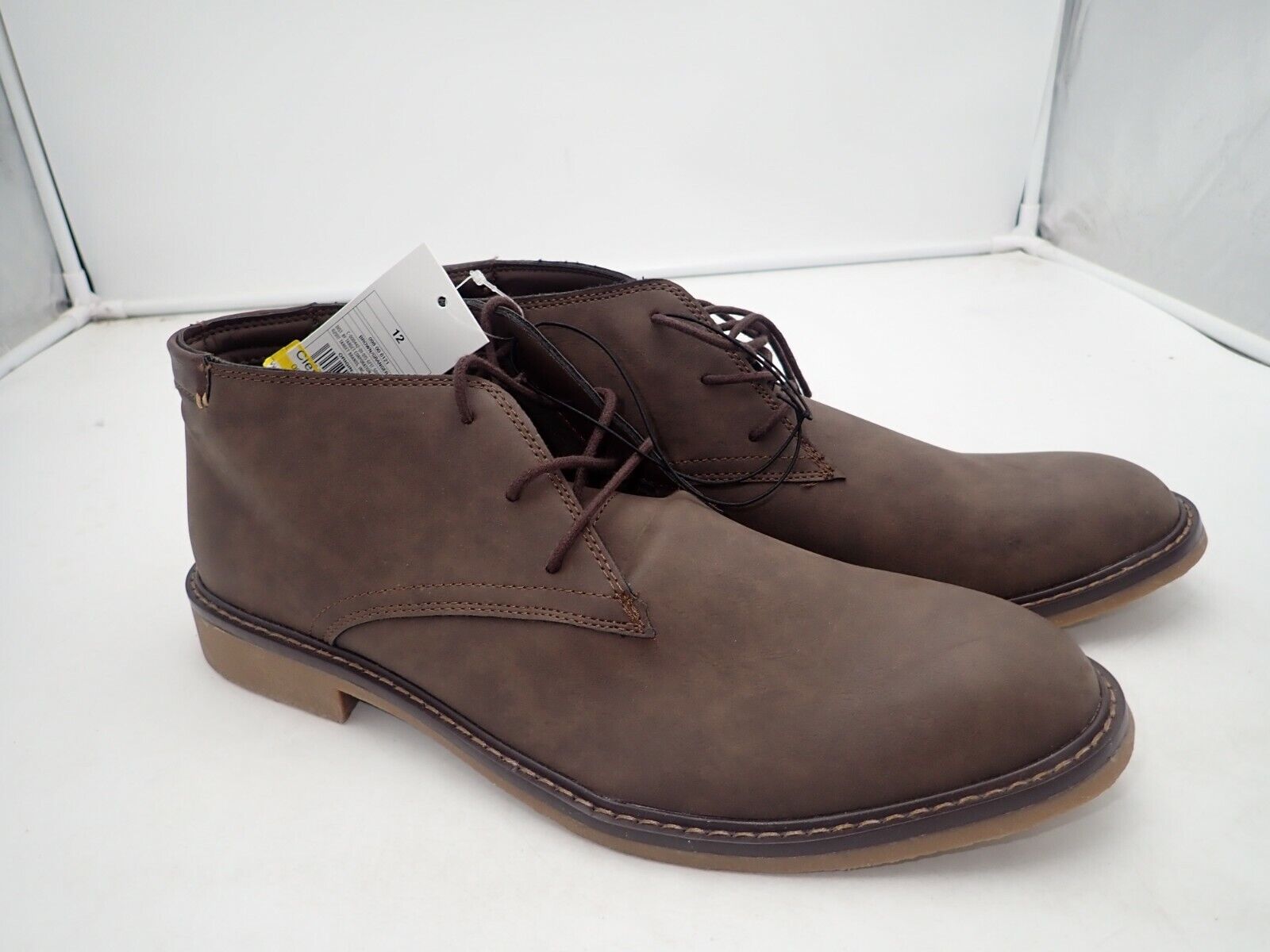 goodfellow chukka boots