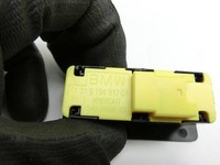 BMW 5er GT F07 09-13 Schalter Heckklappe Taster Heckklappenbetätigung Entriegelung BMW 5er GT F07 09-13 28.03.2011... Vorschau 3