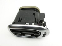 Citroen C3 Picasso 09-13 Luftdusche Luftdüse Rechts Citroen C3 Picasso 09-13 29.05.2012 96846776ZD gebraucht Vorschau 2