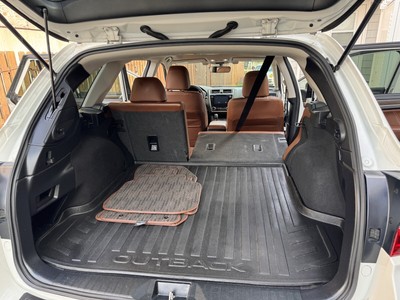 image 3 of interior