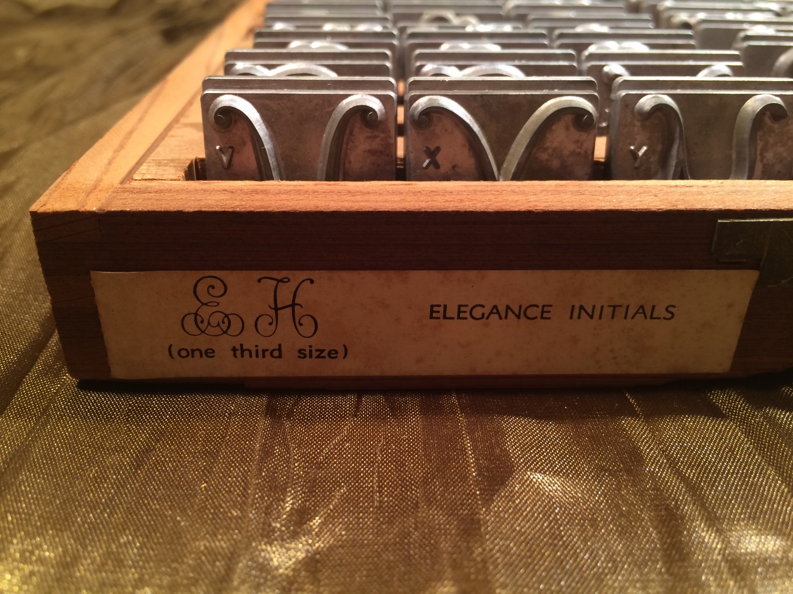 KINGSLEY HOT FOIL MACHINE TYPE LETTERS FONT ELEGANCE 72 PT MONOGRAM SET