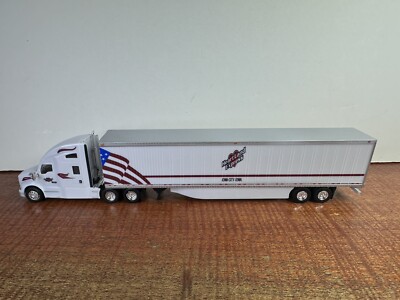 HO Scale Kenworth T680 SC Tractor with 53' Van Trailer Heartland Express w/ Flag