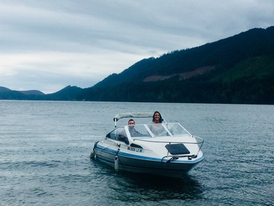 Fun Bayliner Capril with trailer